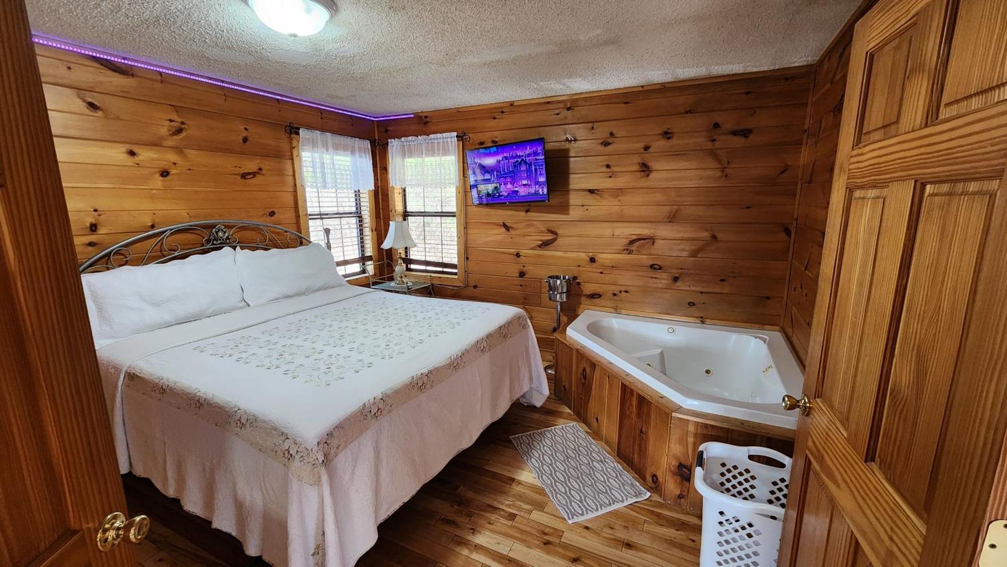 סביירוויל Little Cabin All To Yourself מראה חיצוני תמונה